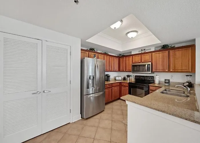 Crystal Shores West 401 Gulf Front 3br 3ba Apartment *
