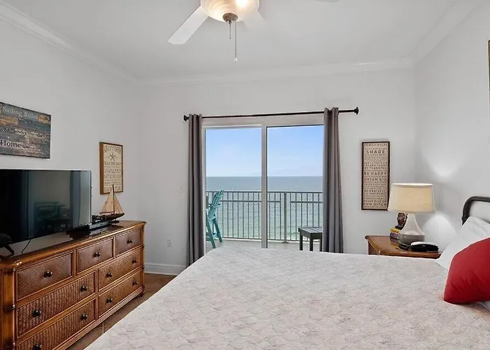 Crystal Shores West 401 Gulf Front 3br 3ba
